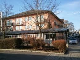 In der dachgeschoß wohnung befindet sich eine einbauküche die abgelöst werden kann. 1 Zimmer Wohnung Mieten Pfaffenhofen A D Ilm 1 Zimmer Wohnungen Mieten