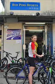 Har du besøgt friendly bicycle shop? Sai Kung Bike Shop Hong Kong Braking Boundaries