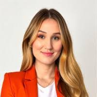 Allison Barbour's Instagram, Twitter & Facebook