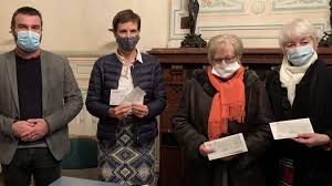 Aucun frais d'inscription, aucun frais de dossier, aucun frais de résiliation, aucun engagement de durée. Croix Petits Fils Remet Un Cheque De 1 500 Euros A Trois Associations En Difficulte