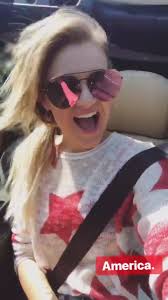 Pin By Sarah Sullivan On Kelsea Ballerini Kelsea Ballerini Singer Cute Couples