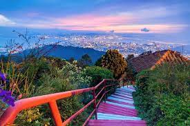 Mesmerising view of georgetown from penang hill. Ganztagig Penang Tour Mit Penang Hill Tickets Fast Lane Und Mittagessen 2021 Tiefpreisgarantie
