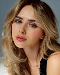 It's a special day for Ashley Puzemis, it's her birthday! Let's send her  lots of love and birthday wishes in the comments!