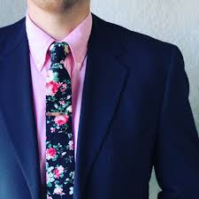 Black And Pink Floral Shirt Mens Floral Tie Skinny Tie White Floral Tie Pink Floral Tie Tie Bar Pink Tie Bar Men S Fashion Mens Accessories Fashion Mens Floral Tie Skinny Ties