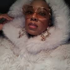 Lynn Carter (@_lynncarter) • Instagram photos and videos