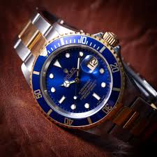 青い時計の魅力とおすすめのヴィンテージ時計 – FIREKIDS MAGAZINE