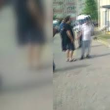 Site Sakini Kadinla Servis Soforunun Kedi Ezme Kavgasi
