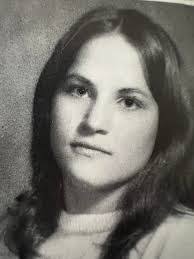 Lori Bybee's Instagram, Twitter & Facebook