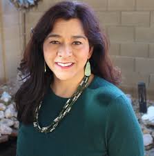 Kimberly Dutcher's Instagram, Twitter & Facebook