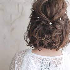 Newest Short Korean Hairstyles For Women And Girls 2018 Sweet Wavy Hair Gain A Sweet Look By Produce The Wav Hair Styles Short Hair Updo Evening Hairstyles