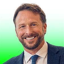 Charlie Herring's Instagram, Twitter & Facebook