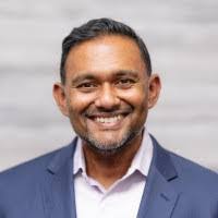 Arun Gopalakrishnan's Instagram, Twitter & Facebook