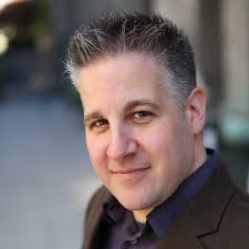 Lisa Cape Lilienthal (@LisaLilienthal)