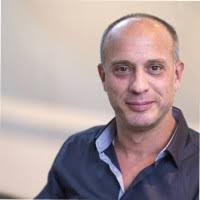 70+ Profile mit dem Suchbegriff „Mosca“