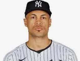 Should the Yankees trade or DFA the underperforming pitcher?