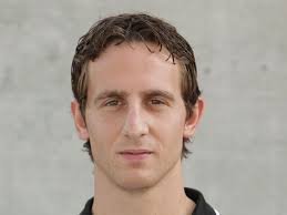 Born 27 july 1983) is a macedonian professional footballer who plays as a forward for italian club genoa. Aco Stojkov Einer Wie Ciric