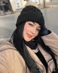 Melanie Hidalgo (@smelaniehidalgo) • Instagram photos and videos