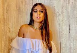 Nia sharma's 30th birthday celebration with family and friends | nia sharma trolled for her birthday cake 2020 hot nia sharma. This Is How Nia Sharma Replies To Trolls Who Slammed Her For Vulgar Birthday Cake Orissapost