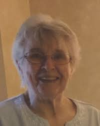 Clara Carmichael's Instagram, Twitter & Facebook