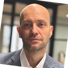 Seguro que lo que voy a decir ya se le ha ocurrido a alguien, pero me…