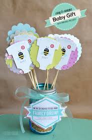 Unique Baby Shower Gift Idea W Printable Diy Baby Shower Gifts Simple Baby Shower Baby Shower Gifts