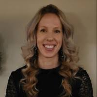 Allison Gaffney's Instagram, Twitter & Facebook