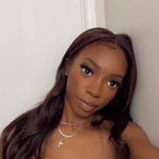 Zenova Williams (@zebabyyy)