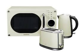 Daewoo Microwave Toaster And Kettle Package Cream Daewoo Http Www Amazon Co Uk Dp B00fzta0o2 Ref Cm Sw R Kettle And Toaster Kettle And Toaster Set Kettle