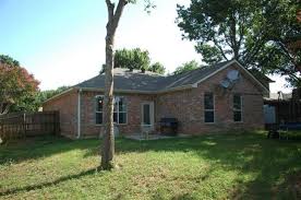 7504 S College Cir North Richland Hills Tx 76180 North Richland Hills Texas Homes Zillow