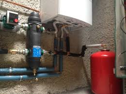Un impianto di riscaldamento centralizzato è costituito da un generatore di. Caleffi Separatore Idraulico Serie 5495 D Da 1 A 1 1 2 Completo Di Accessori