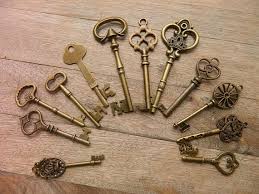 12 large skeleton keys lot wedding keys steampunk antique