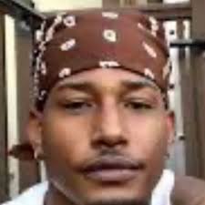 maximus “white mike” doug23 (@maximusdoug23)