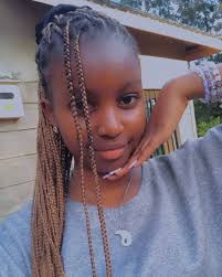 Nani mwingine anataka nimwudie Photoshop kaa hii 👇👇👇👇👇👇👇👇