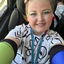 Katelyn Gordon's Instagram, Twitter & Facebook