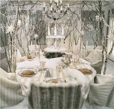 For more information see my disclosure, here.) to spruce up your table decor for christmas, try using mini wreaths as napkin rings. Christmas Table Setting Ideas To Brighten Your Holiday Parties