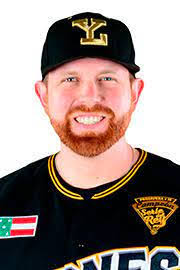 Dustin Geiger's Instagram, Twitter & Facebook