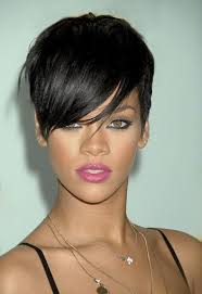 Can you wear short hair in a ponytail? 17 Favorite Short Haircuts For Women Rihanna Hairstyles Rihanna Short Hair Short Hair Styles