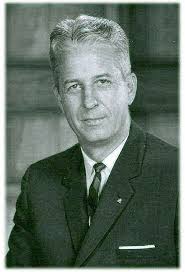 Edward Lahr Obituary (1913