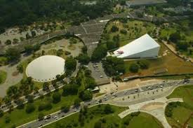 Principais Obras De Oscar Niemeyer No Brasil E No Exterior Vista Aerea Do Parque Ibirapuera Em Sao Paulo Com A Oscar Niemeyer Amazing Buildings Pictures