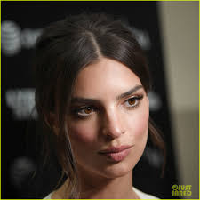 Emily Ratajkowski Wows in White Dress at 'Lying & Stealing' Screening in  NYC: Photo 4311339