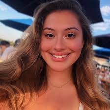 Rose Perrone's Instagram, Twitter & Facebook