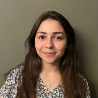 Leslie Favela's Instagram, Twitter & Facebook