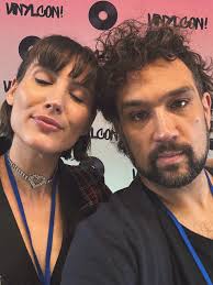 🌑🏵️ Feeling more inspired than ever!! Finally processing vinylcon!! It  was so much fun to put ourselves out there and try something new 🙃 we  bumped into old friends and made so