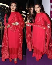 Pin By Anjali Anand On My Collection Fashion Saree Sari Anjali anand (lovely in kulfi kumar bajewala) lifestyle boyfriends, net worth, biography of anjali. pin by anjali anand on my collection