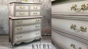 Dixie belle chalk paint has totally revitalized our kitchen! How To Blend With Dixie Belle Chalk Paint Youtube