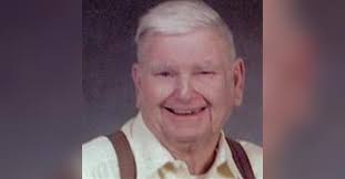 Kenneth Outen's Instagram, Twitter & Facebook