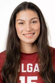 Julia Oster's Instagram, Twitter & Facebook