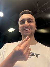 Chip Compton 2025 Buffalos One Pocket. BUD LIGHT BUD LIGHT BUD GHT LIGHT  01-09 5 1-09 7-8 BUD LIGHT BUD LIGHT BUD LIGHT 98-28 90-288 5 BUD LIGHT BUD  LIGHT 2四7:0円 5 09