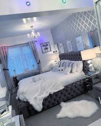 50 Grey Living Room Ideas For Gorgeous And Elegant Spaces Room Design Bedroom Luxurious Bedrooms Living Room Decor Apartment