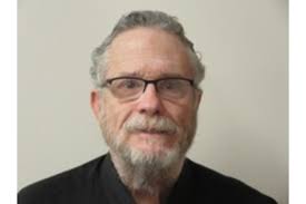 Woman Who Warned Social Media Not to Fall for Keanu Reeves Romance Scam  Becomes Homeless After Falling for Keanu Reeves Romance Scam